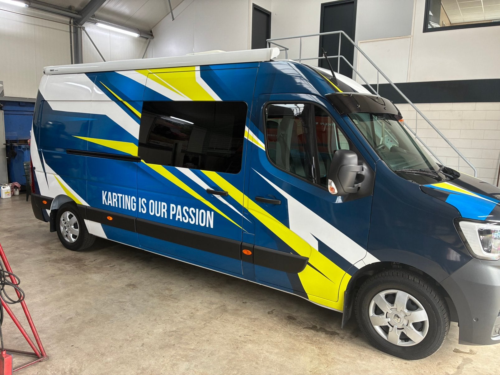 Renault master auto en motorsport camper, Ophalen