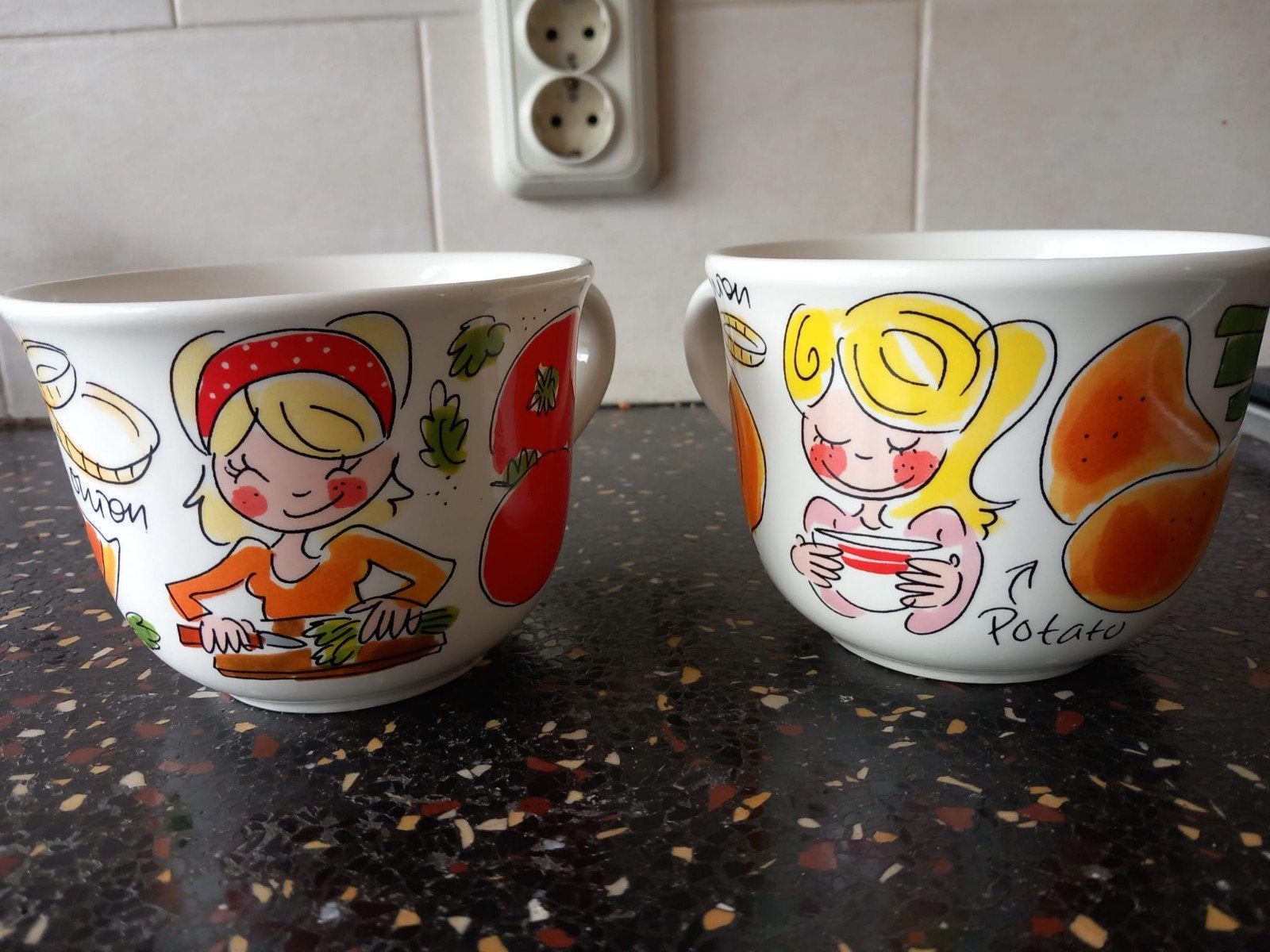 Leuke soepkommen van Blond Amsterdam(2 stuks), Huis en Inrichting, Keuken | Servies, Ophalen, Gebruikt, Aardewerk, Kom(men)
