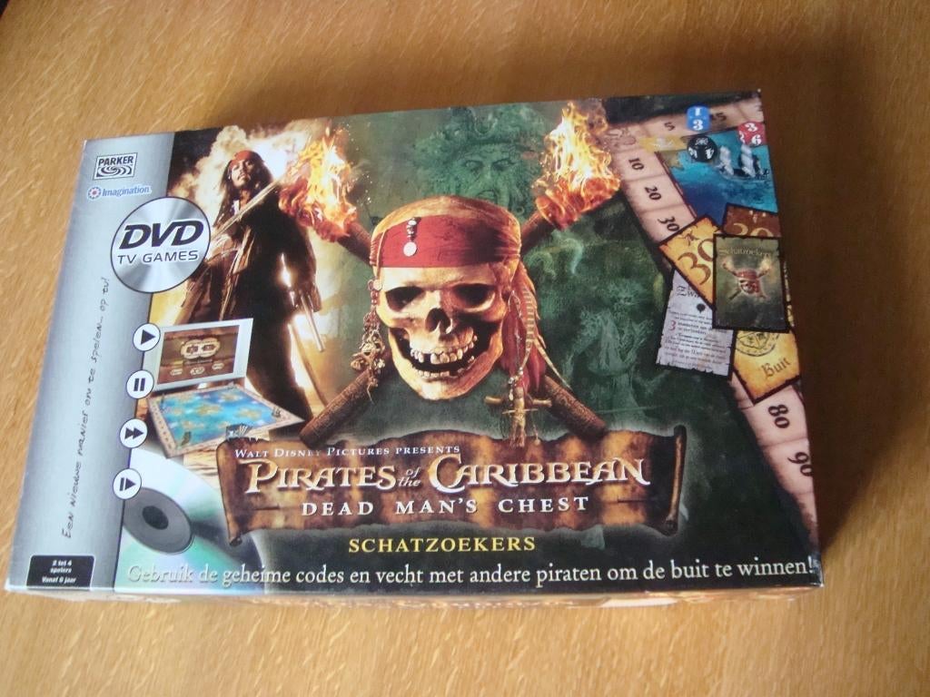 Pirates of the carnnean dead man's chest met dvd, Ophalen of Verzenden, Zo goed als nieuw