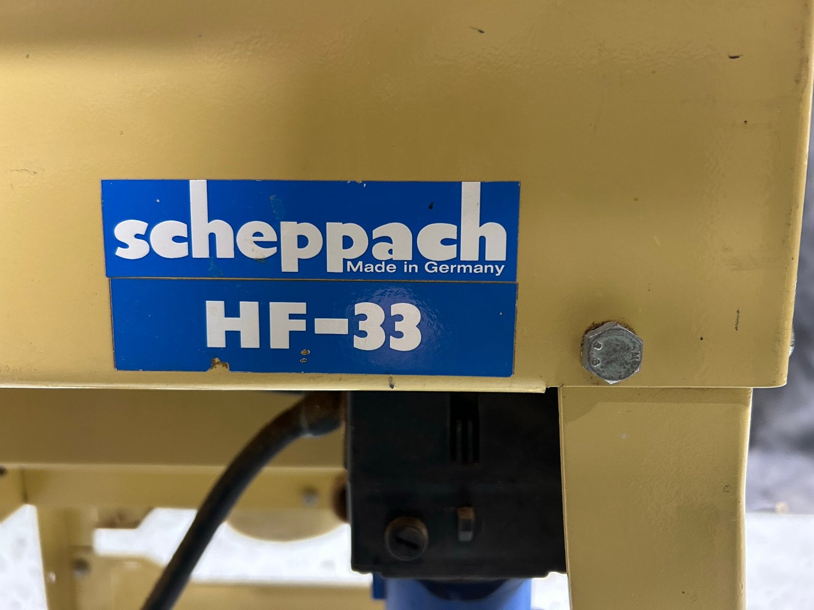 Scheppach HF-33 Bovenfreesmachine met accessoires, Ophalen, Gebruikt, Elektrisch, Bovenfrees
