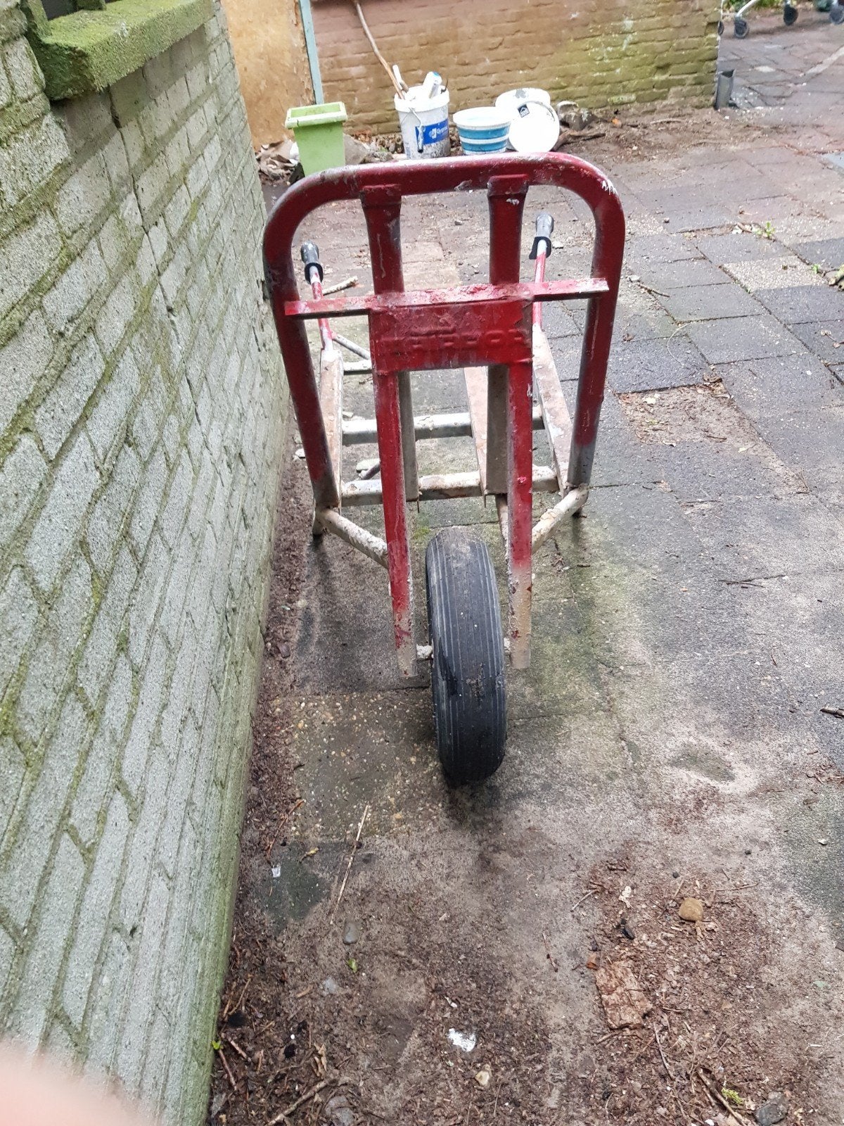 Stevige kruiwagen voor zwaar werk, Ophalen, Gebruikt, Handmatig, Eenwielig