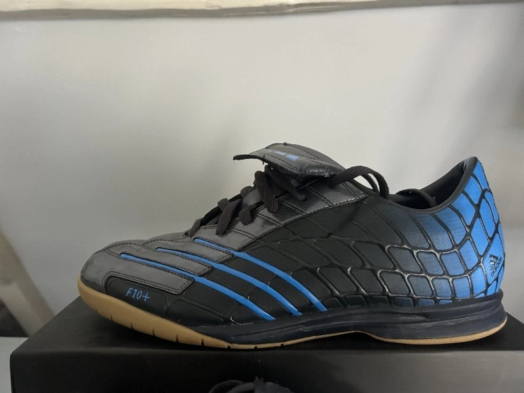 adidas predator f50 f10+ pulse indoor turf trainers black/re, Gebruikt, Maat XS of kleiner, Schoenen, Ophalen of Verzenden