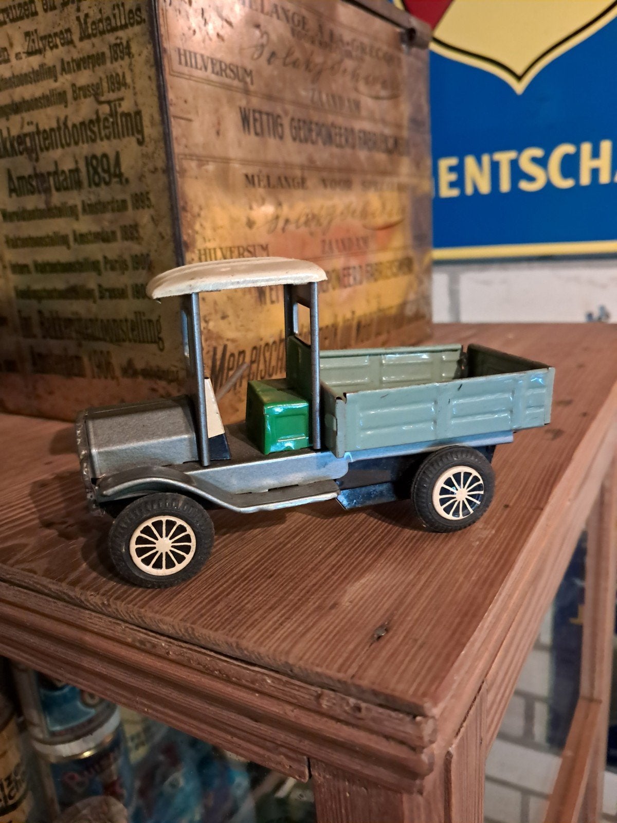Blikken speelgoed vrachtwagen. Made in Japan, Ophalen of Verzenden, Gebruikt, Bus of Vrachtwagen, Overige merken