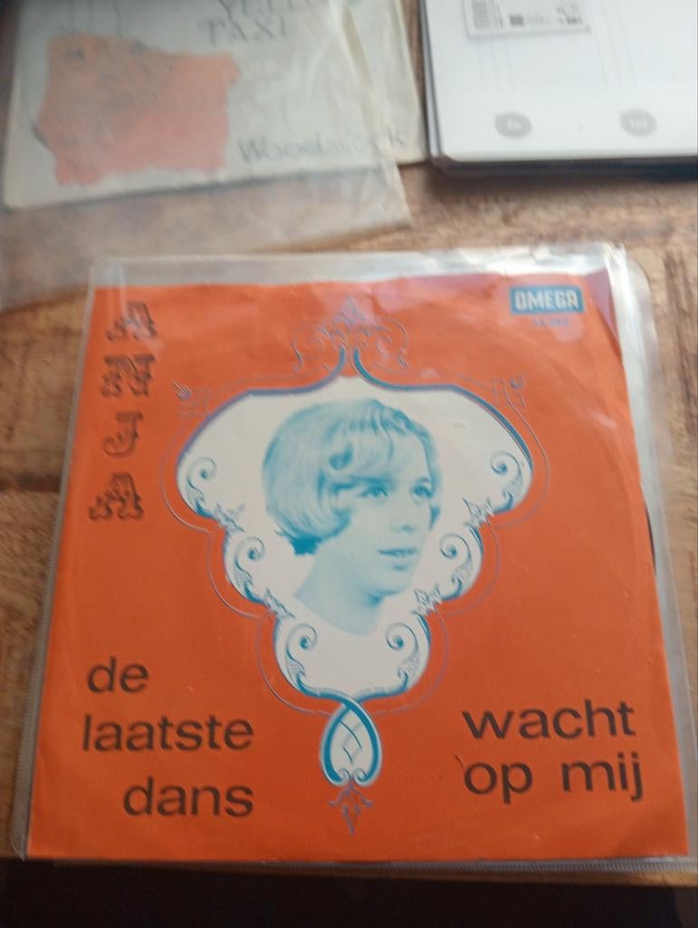 Anja - de laatste dans, Ophalen of Verzenden, Zo goed als nieuw, Overige formaten, Levenslied of Smartlap