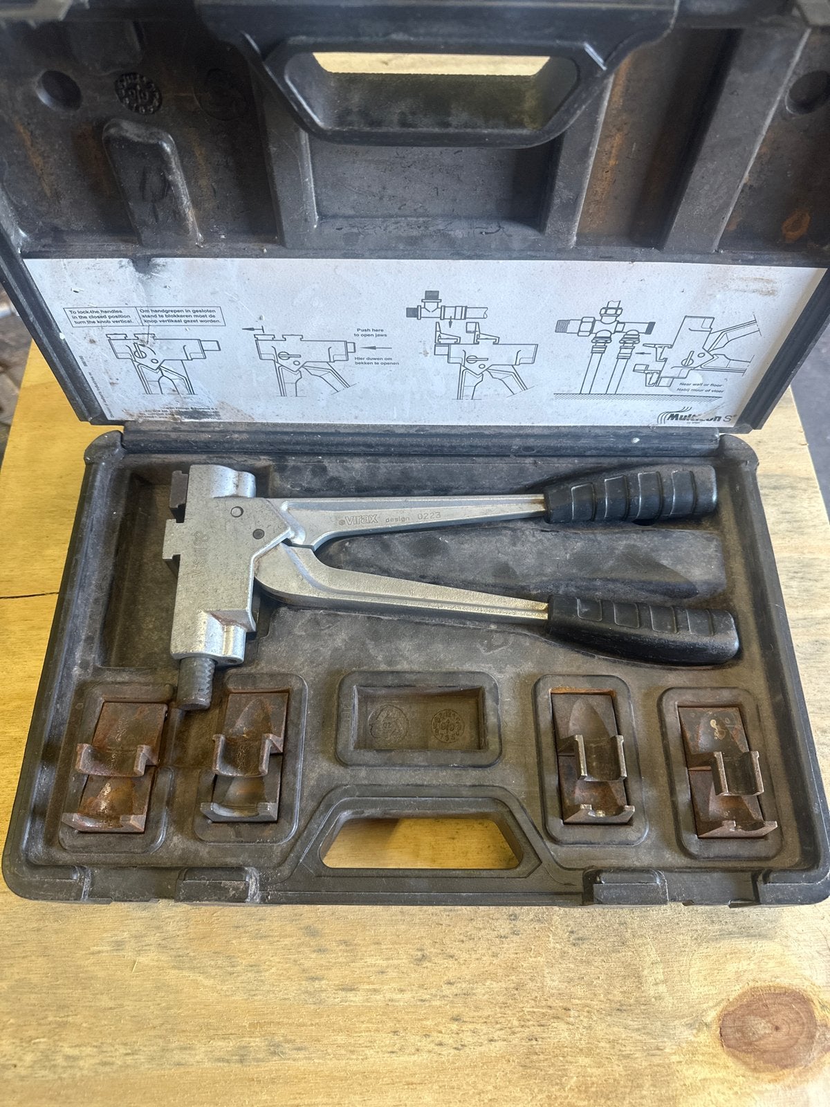 Perstang set voor kunststof water/gas en cv-leiding., Doe-het-zelf en Verbouw, Gereedschap | Handgereedschap, Ophalen of Verzenden