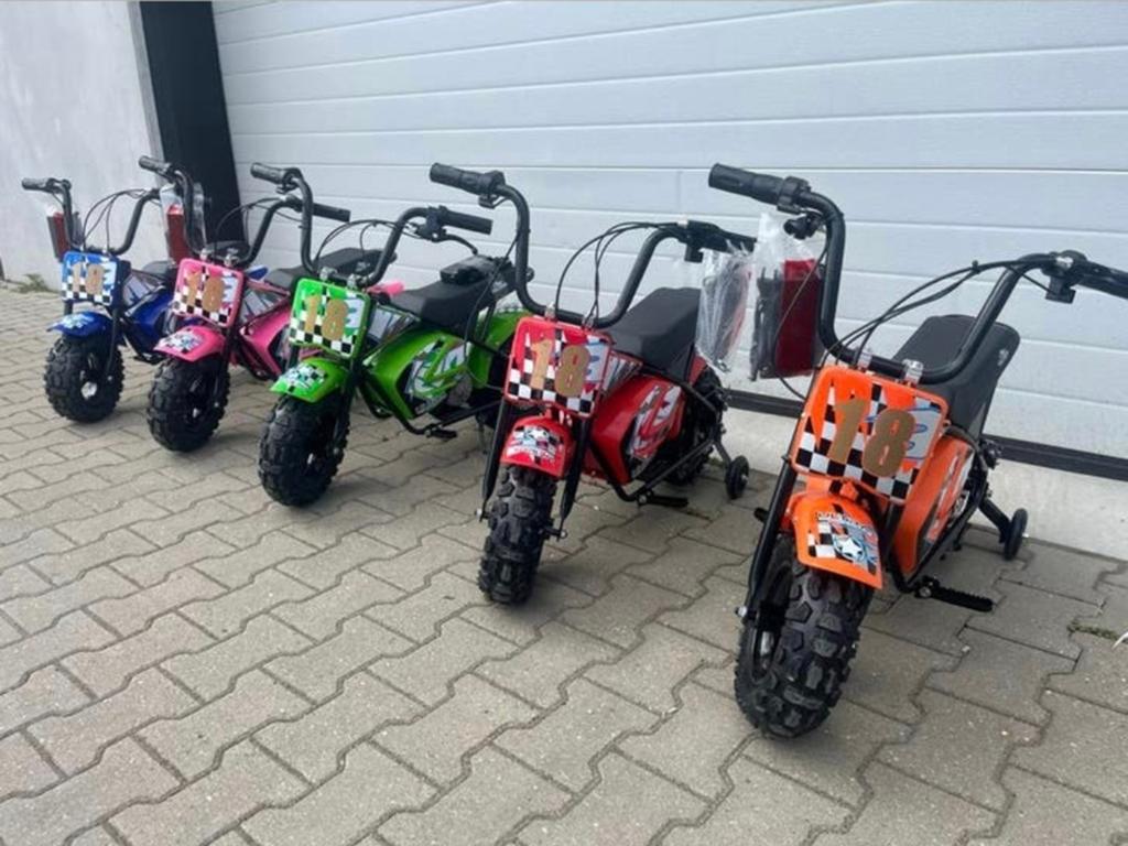 Nieuwe Elektrische monkeybike kindermotor 250 watt -, Ophalen of Verzenden, Nieuw