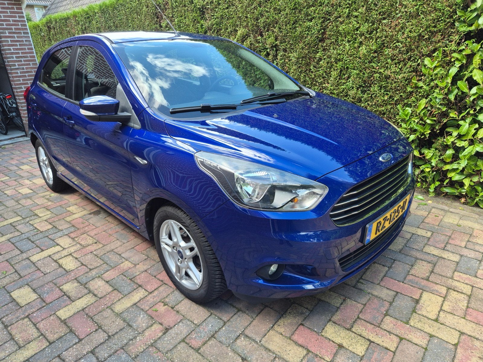 Ford Ka 1.2 85pk 2018 Blauw, Auto's, Stof, 40 €/maand, Euro 6, 4 cilinders