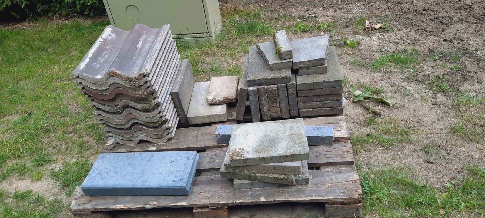 Sneldek dakpan betonpan, Doe-het-zelf en Verbouw, Ophalen, Gebruikt, Steen of Klei, Minder dan 5 m²