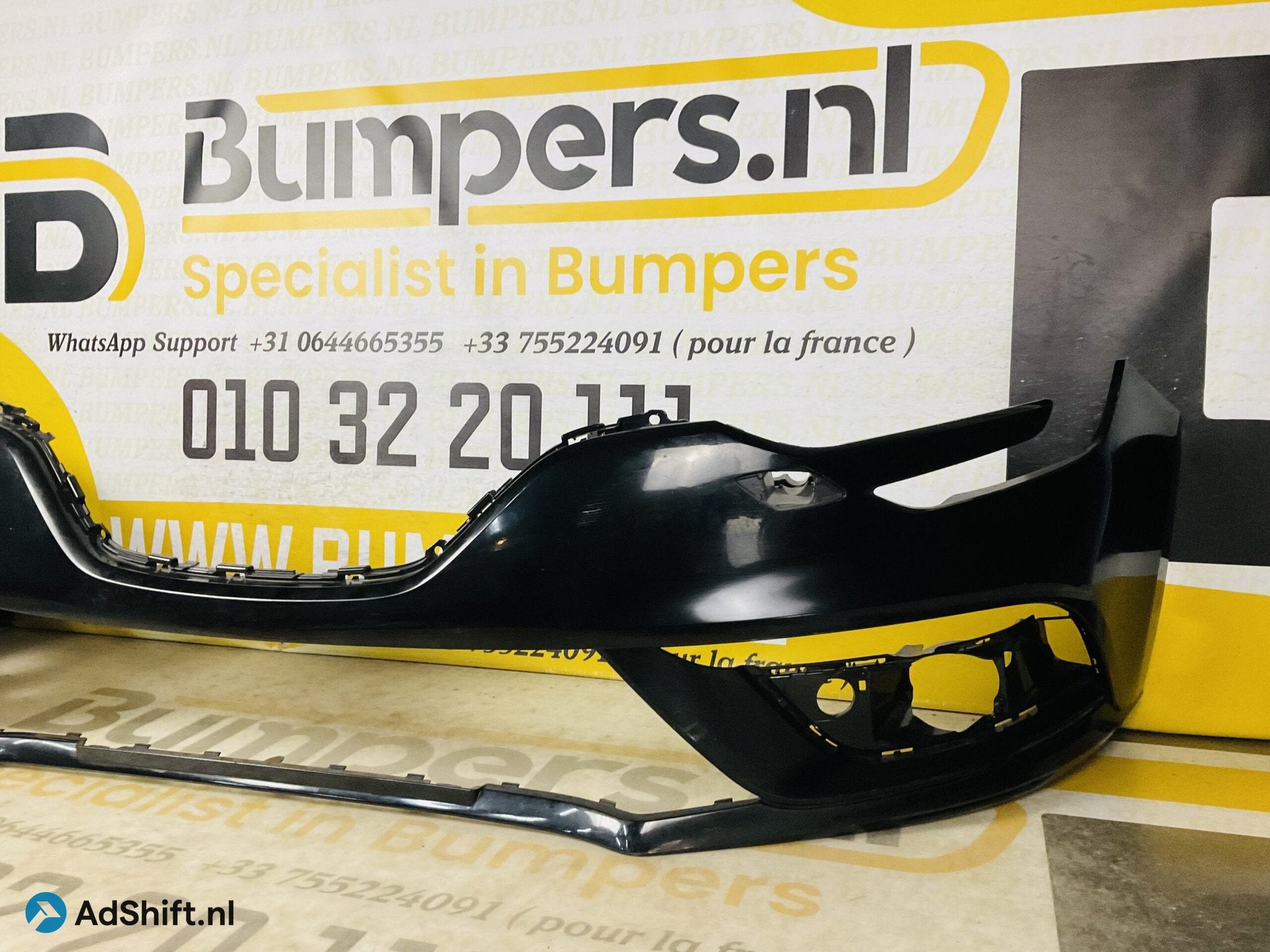 BUMPER Renault Megane 2016-2021 VOORBUMPER 2-F4-6766z, Auto-onderdelen, Bumper