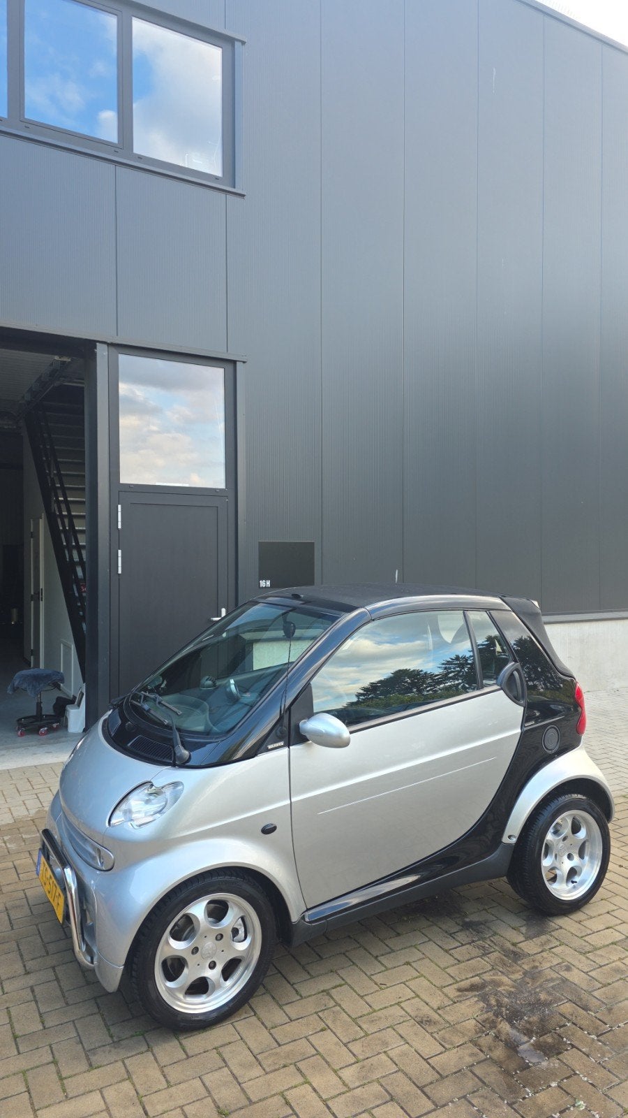 Smart cabrio 2003 brabus airco, Auto's, Smart, 61 pk, Zwart, Geïmporteerd, 715 kg