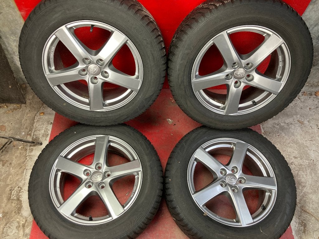 Winterbanden Subaru XV, Forester 225/60R17 Falken, Auto-onderdelen, Gebruikt, ., Banden en Velgen, 17 inch