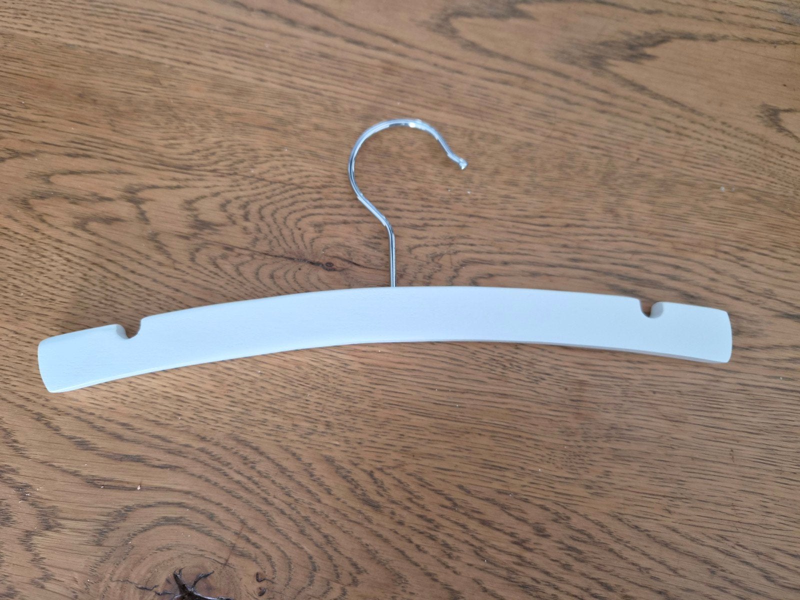 64 Houten Baby Kledinghangers - Wit, Kinderen en Baby's, Ophalen, Zo goed als nieuw