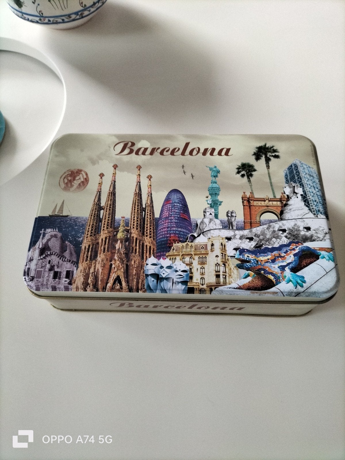 Barcelona blik - Decoratief bewaarblik, Ophalen of Verzenden, Gebruikt, Overige, Overige merken