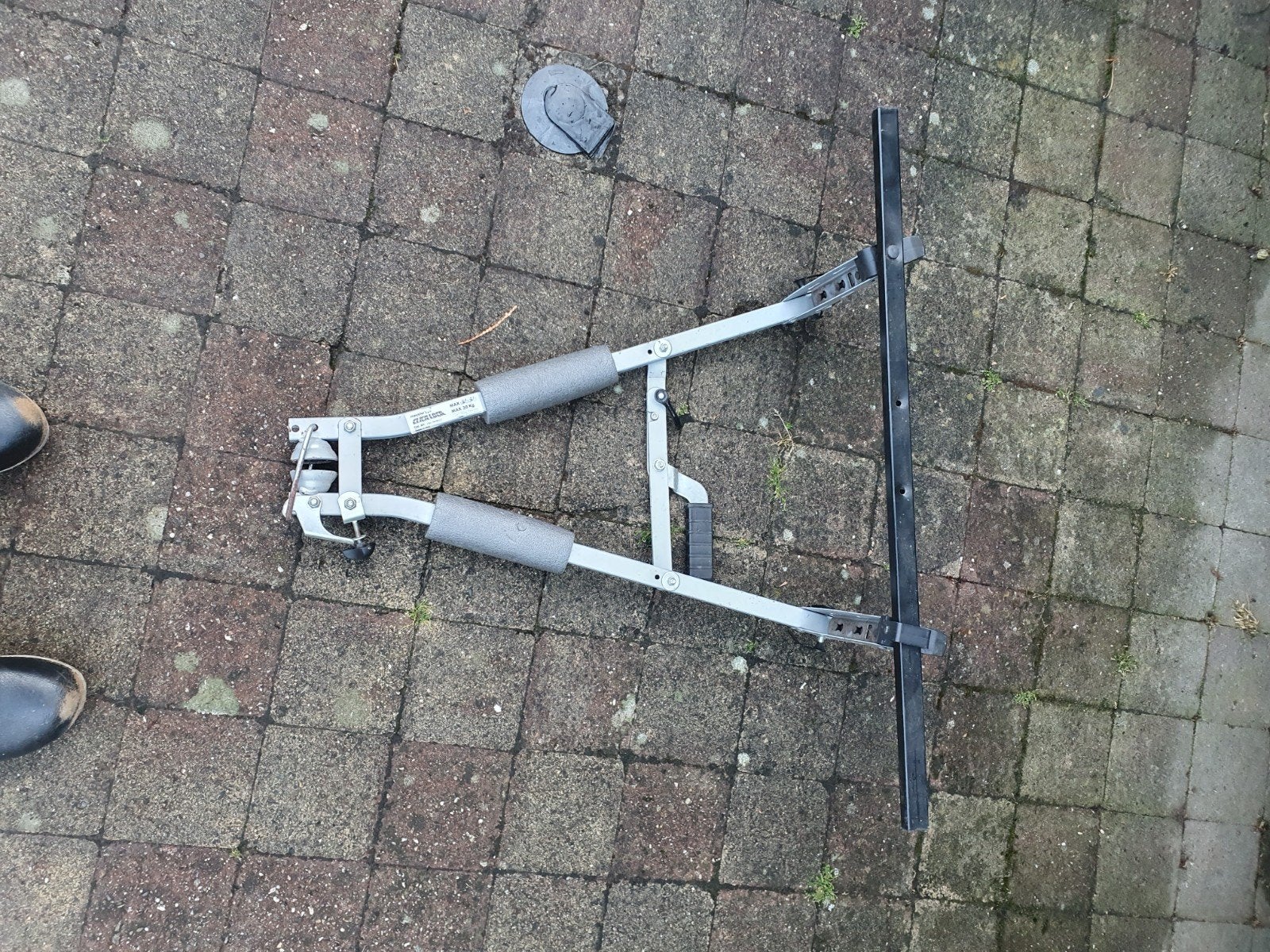 Eenvoudige fietsdrager voor op de trekhaak, Auto diversen, Fietsendragers, Ophalen of Verzenden, Gebruikt, Trekhaakdrager