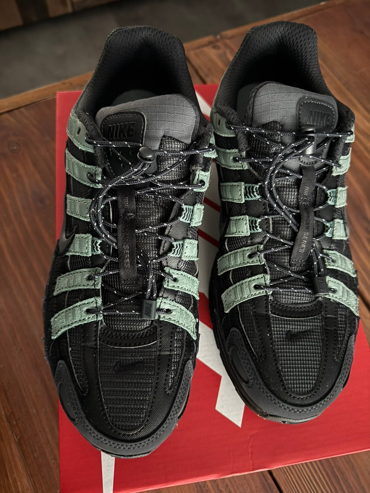 Nike P6000. Nieuw!, Kleding | Heren, Zwart, Nieuw, Ophalen of Verzenden, Sneakers of Gympen