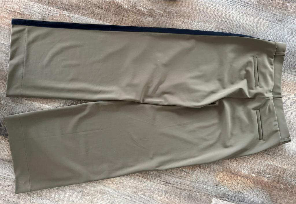 Studio Anneloes pak, Kleding | Dames, Ophalen of Verzenden, Zo goed als nieuw, Maat 46/48 (XL) of groter, Groen