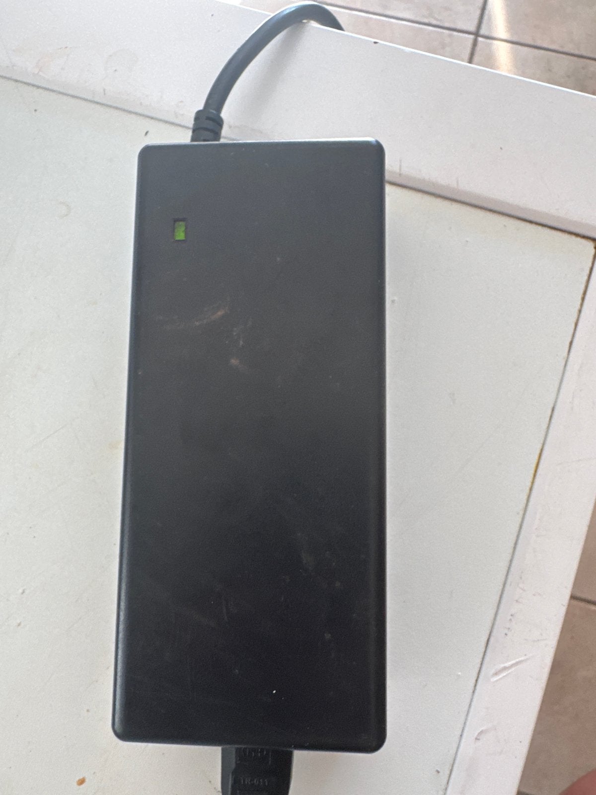 Joycube Li-ion Batterijlader SSL-C084V42XH, Fietsen en Brommers, Gebruikt
