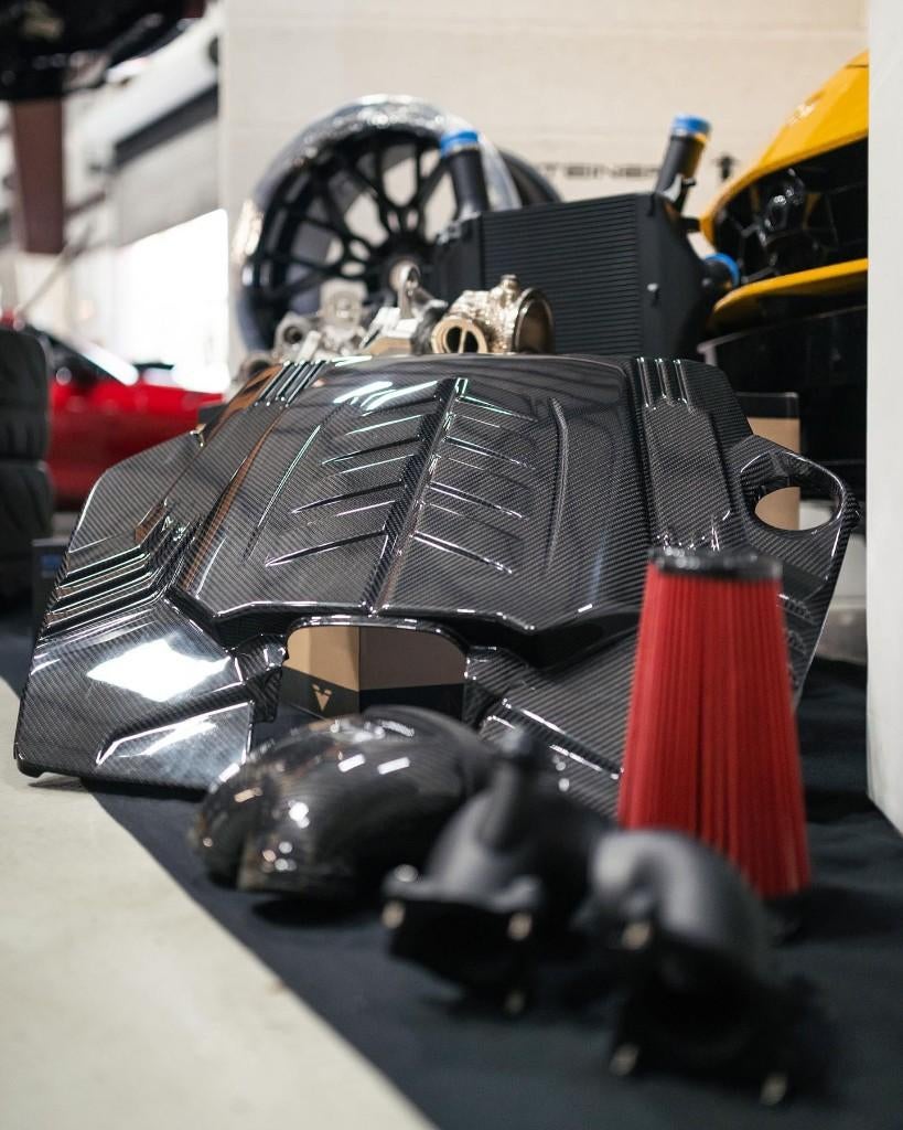 Eventuri Carbon intake - RSQ8 SQ7 SQ8 Urus Bentayga Cayenne