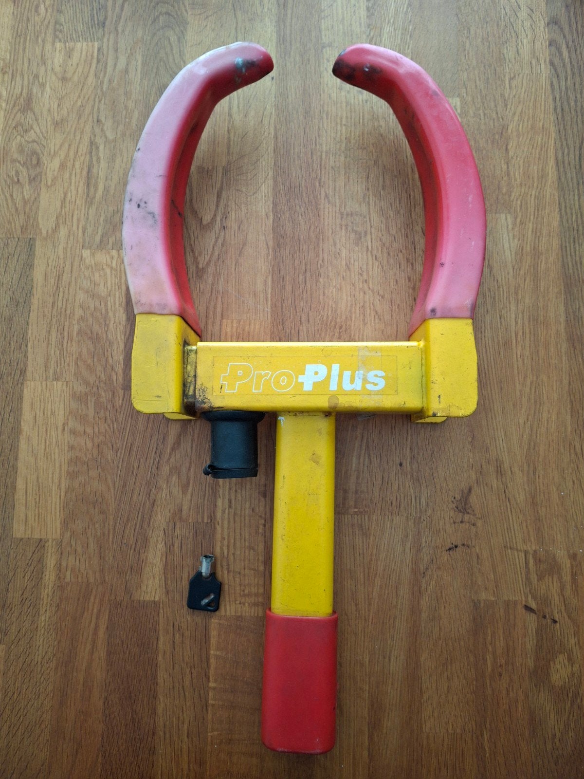 Pro-Plus Parkeerklem / Wielklem voor Voertuigbeveiliging, Ophalen, Gebruikt