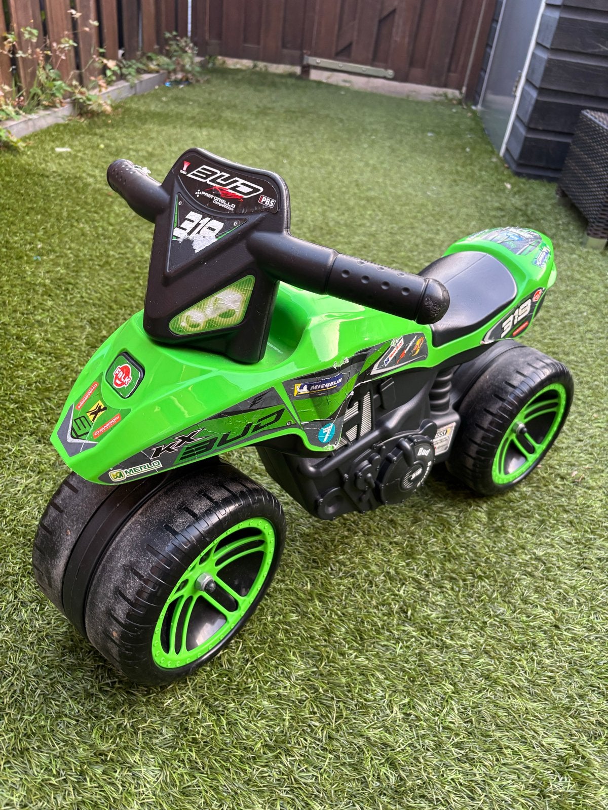 Groene loopmotor BUD RACING 319 voor kinderen, Kinderen en Baby's, Speelgoed | Buiten | Voertuigen en Loopfietsen, Ophalen, Gebruikt