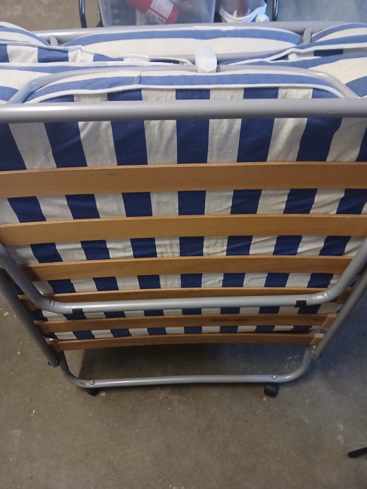 Opklapbed (op wielen), Ophalen, Gebruikt, Eenpersoons, 190 cm of minder