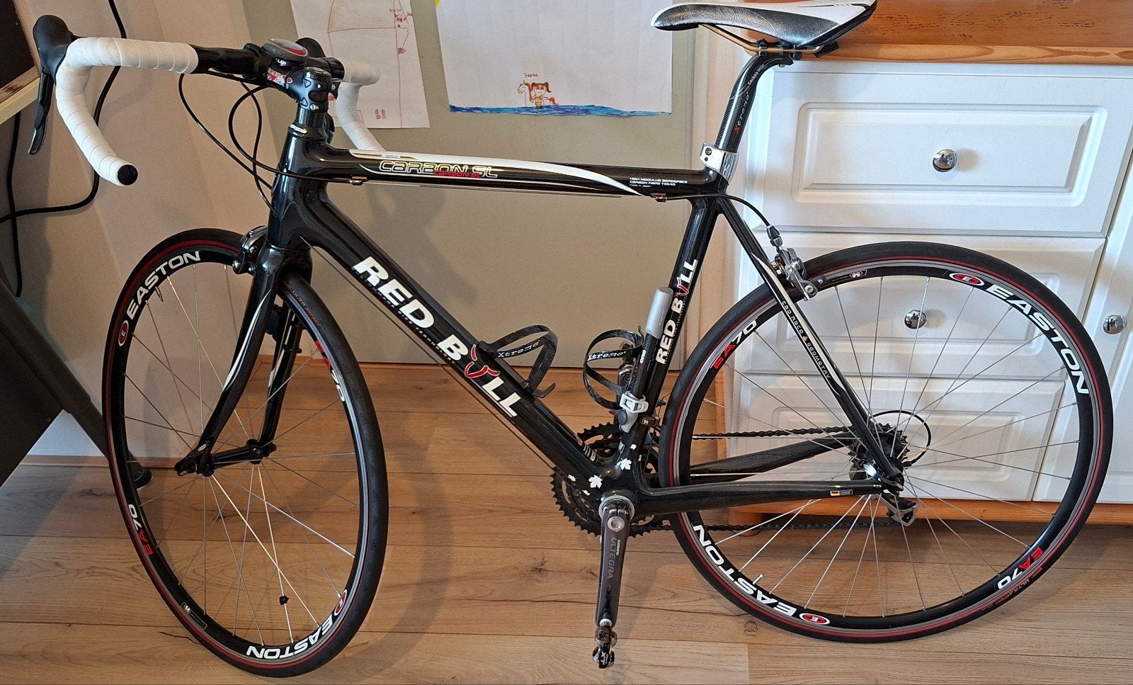 Red Bull Carbon SL Racefiets - Shimano Ultegra, Carbon, Meer dan 20 versnellingen, 53 tot 57 cm, Ophalen