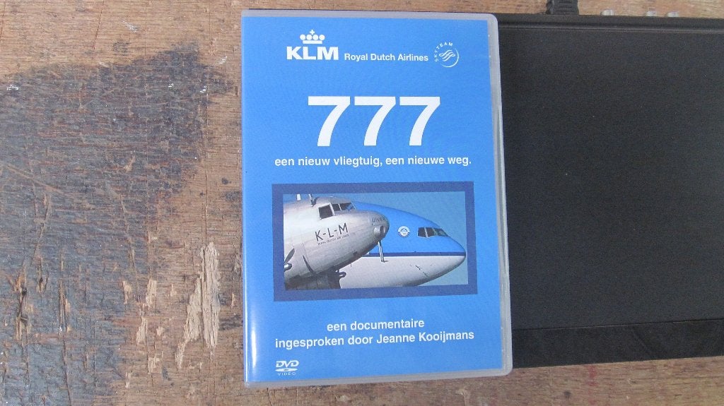 KLM 777 een nieuw vliegtuig, een nieuwe weg., Cd's en Dvd's, Dvd's | Documentaire en Educatief, Gebruikt, Alle leeftijden, Wetenschap of Techniek