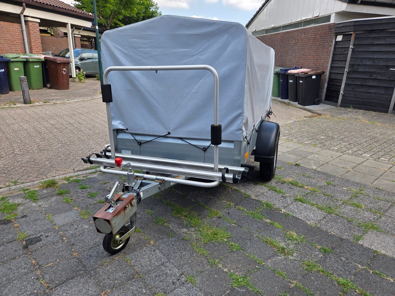 Aanhanger Humbaur, Ophalen
