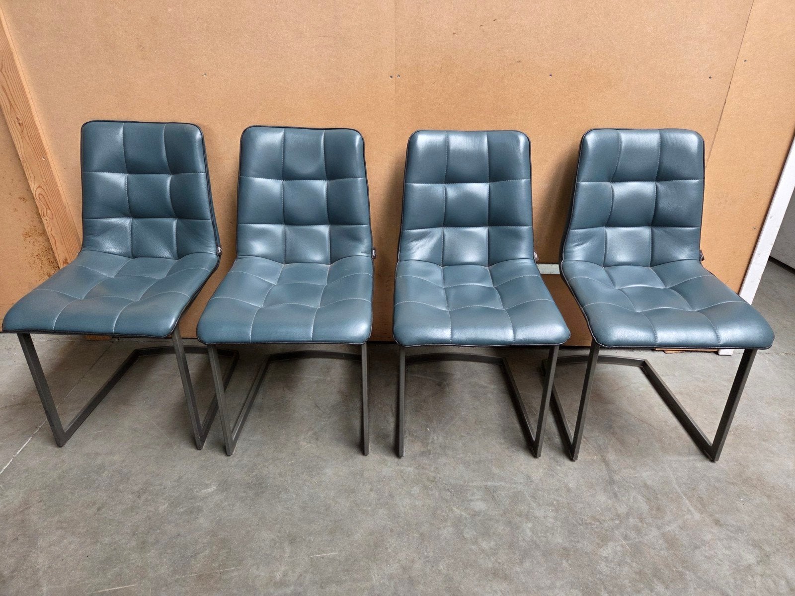 Mooie set van 4 eetkamerstoelen + 1 bureaustoel H&H, Huis en Inrichting, Stoelen, Ophalen, Zo goed als nieuw