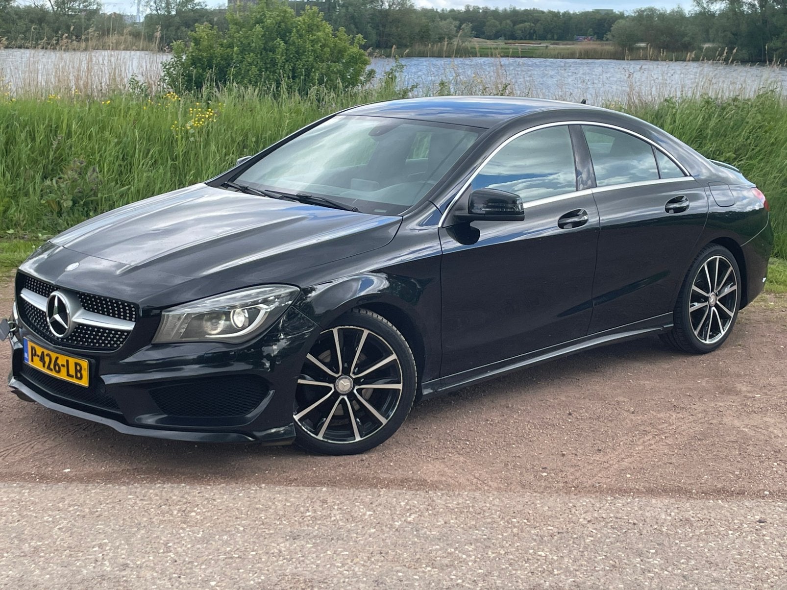 Mercedes benz cla 180 AMG Night pakket, Auto's, Voorwielaandrijving, CLA, 4 cilinders, 1600 cc