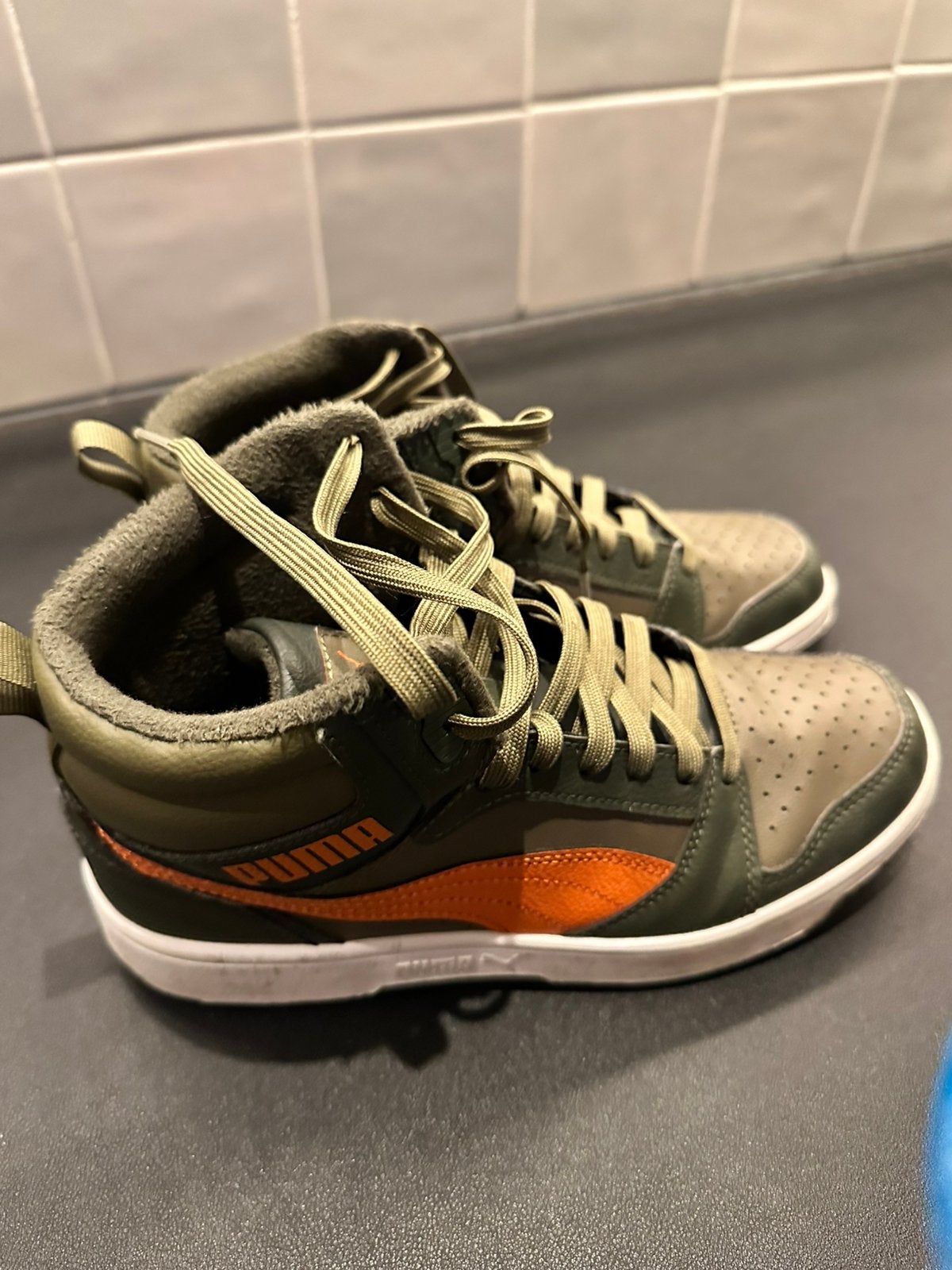 3 paar schoenen, Kinderen en Baby's, Kinderkleding | Schoenen en Sokken, Ophalen, Schoenen, Zo goed als nieuw, Jongen