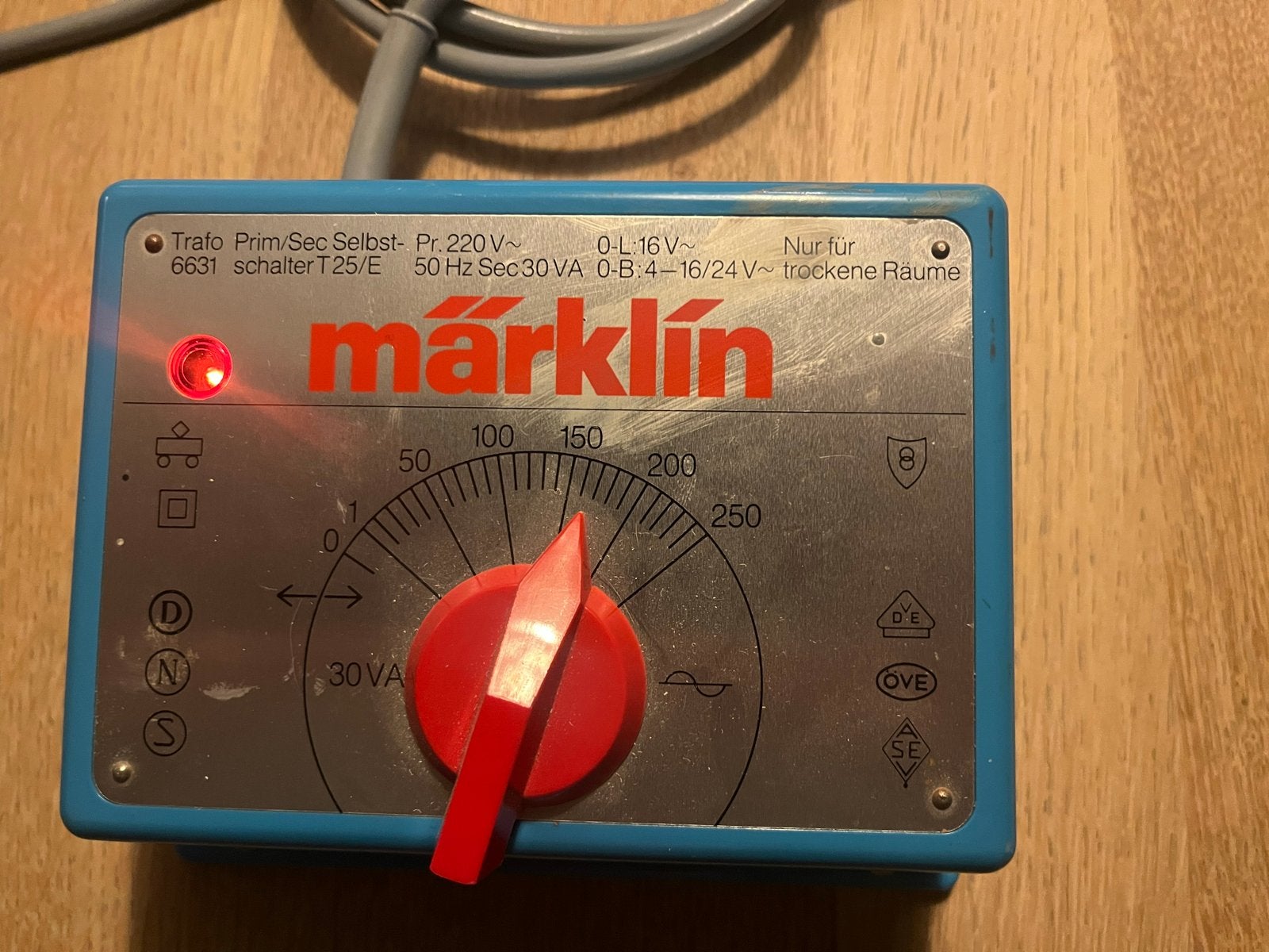 Märklin en Temsi Transformatoren voor Modelspoor, Gebruikt, Ophalen of Verzenden, Märklin, Transformator of Voeding