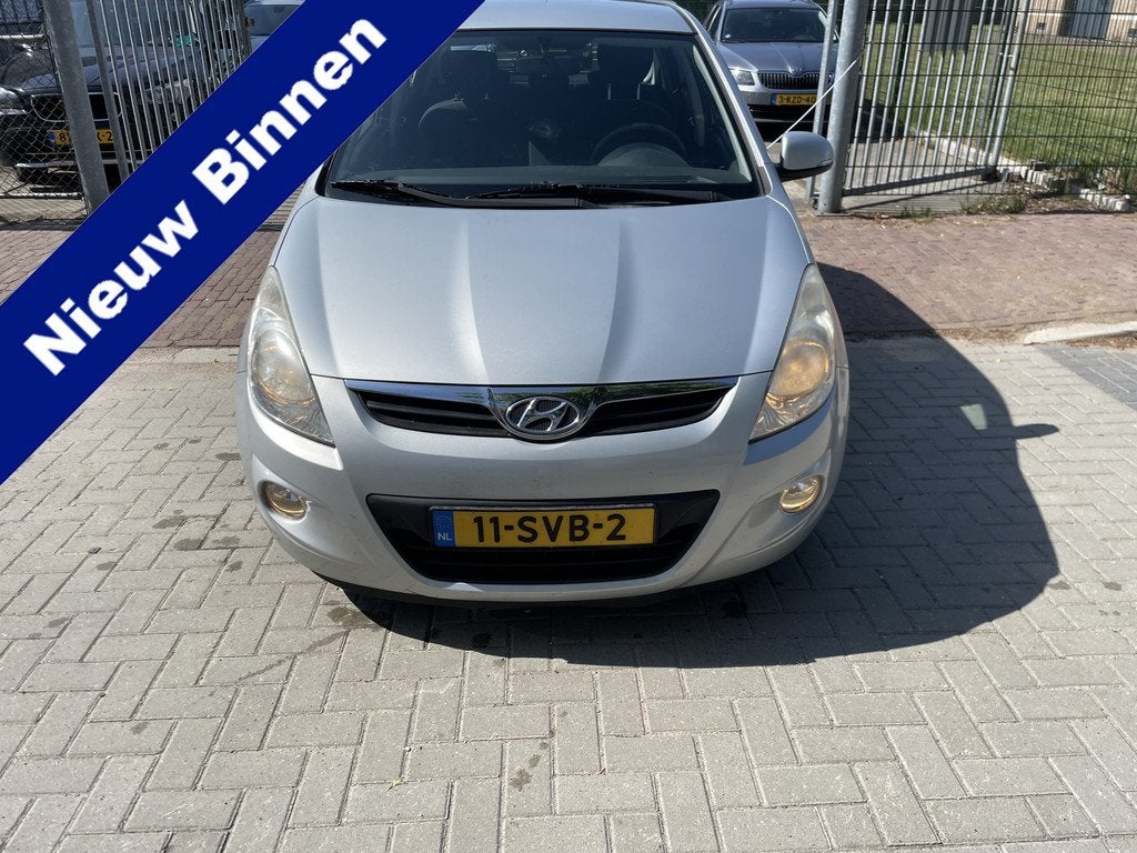 Hyundai i20 1.4i i-Motion Nw apk nap nl auto koude airco loo, Auto's, Hyundai, Bedrijf, Te koop, i20, ABS, Airbags, Airconditioning