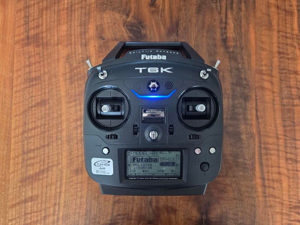 Futaba T6K RC Zender met R3008SB Ontvanger en LiPo accu, Ophalen of Verzenden, Zo goed als nieuw