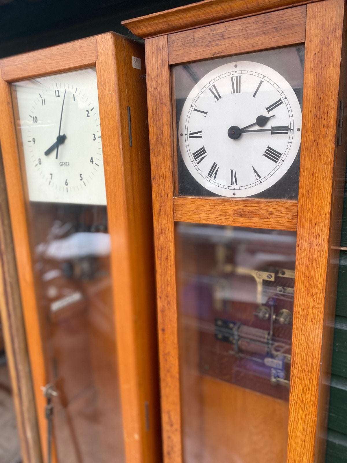 Antieke Gent Synchronoom klokken, Antiek en Kunst, Ophalen