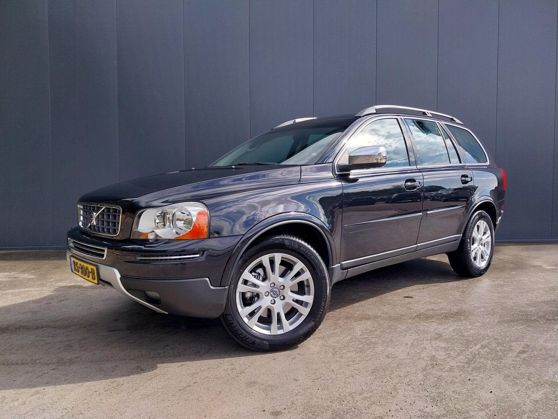 Volvo XC90 3.2 Summum 7 PERSOONS ELEK SCHUIF KANTEL DAK ECC, Auto's, Volvo, 238 pk, 7 stoelen, Zwart, Leder