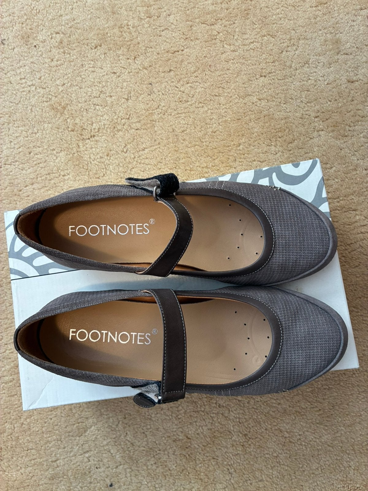 102 Nieuwe schoenen van Footnotes in maat 39 H, Bruin, Verzenden, Nieuw, Ballerina's