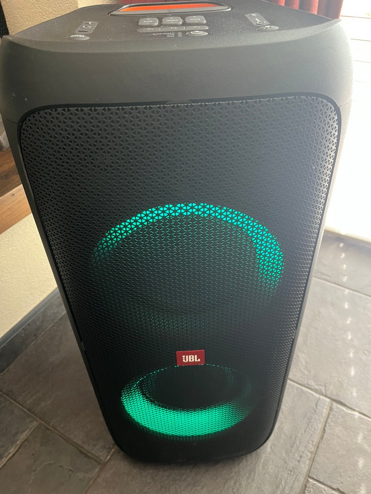 JBL310 partybox, Ophalen of Verzenden, Zo goed als nieuw