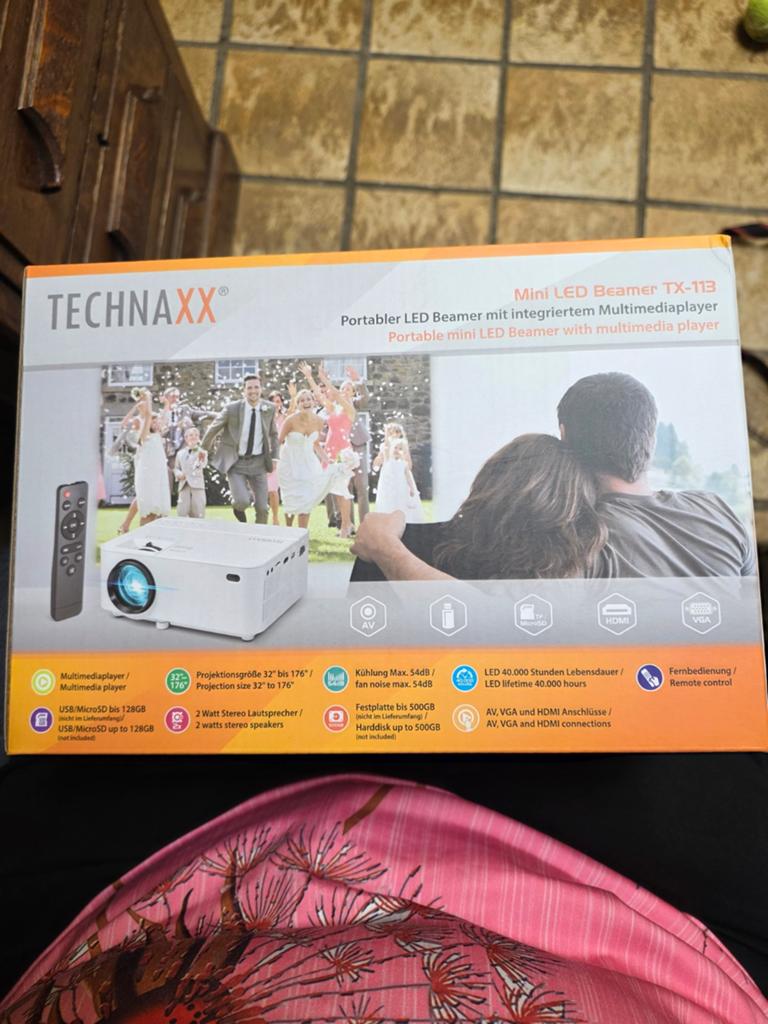 Technaxx Mini LED Beamer TX-113 met multimediaspeler, Audio, Tv en Foto, Beamers, HD (720), LED, Nieuw, Ophalen of Verzenden