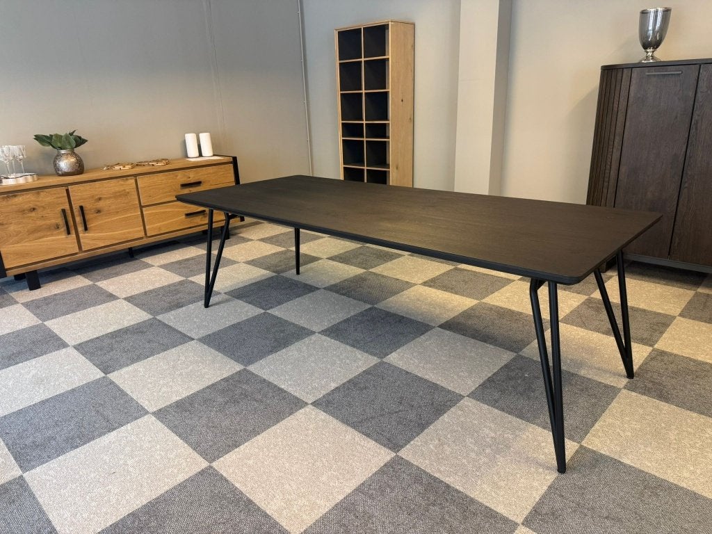 Vik eettafel 240cm, Huis en Inrichting, Barren, Nieuw, Ophalen of Verzenden