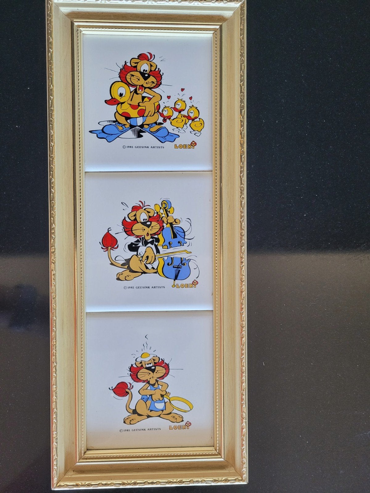 Loeki de Leeuw ingelijste tegels - Geesink Artists 1985, Ophalen