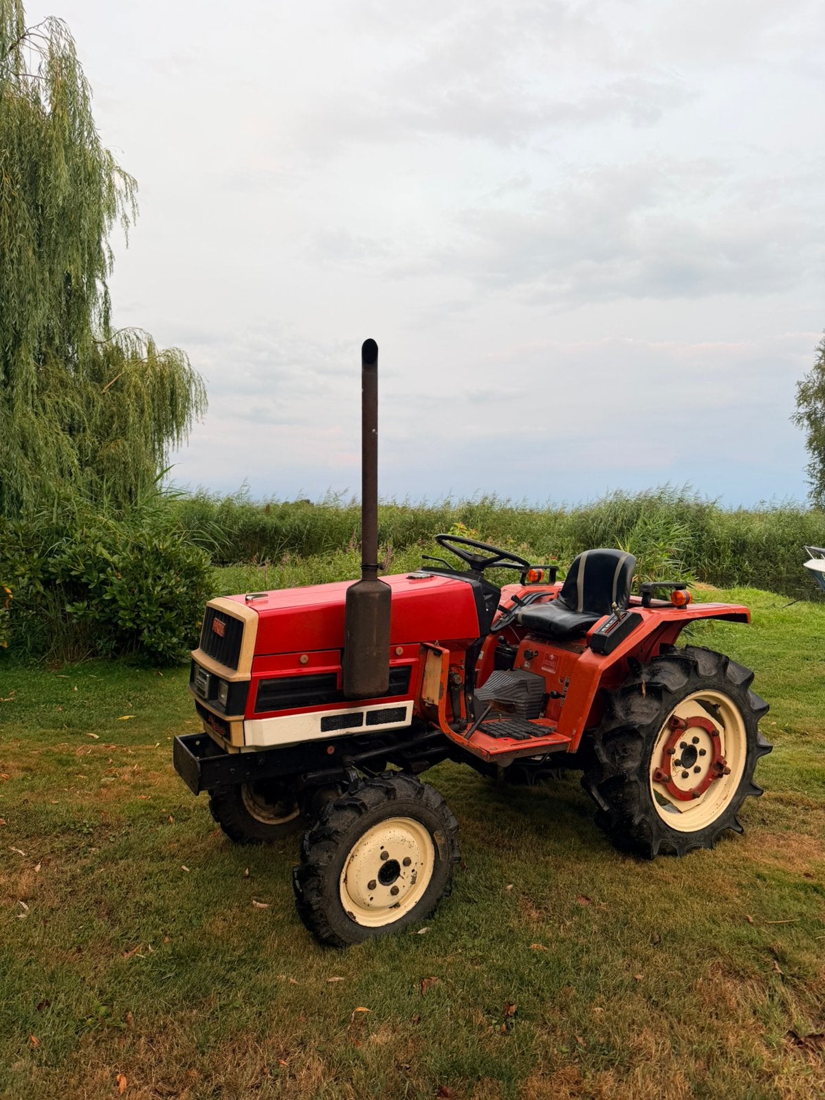 Yanmar 16D 4WD mini trekker minitrekker mini tractor 4x4 hef, Ophalen, Zo goed als nieuw