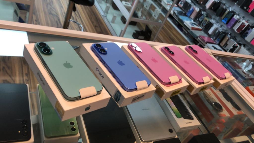iphone - ipad - Airpods pro 3 - Samsung A57 - smartphones, Ophalen, Nieuw, Overige typen