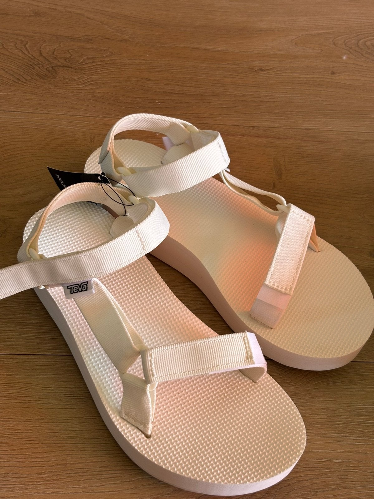 TEVA slippers wit maar 40, Kleding | Dames, Schoenen, Wit, Nieuw, Ophalen, Slippers