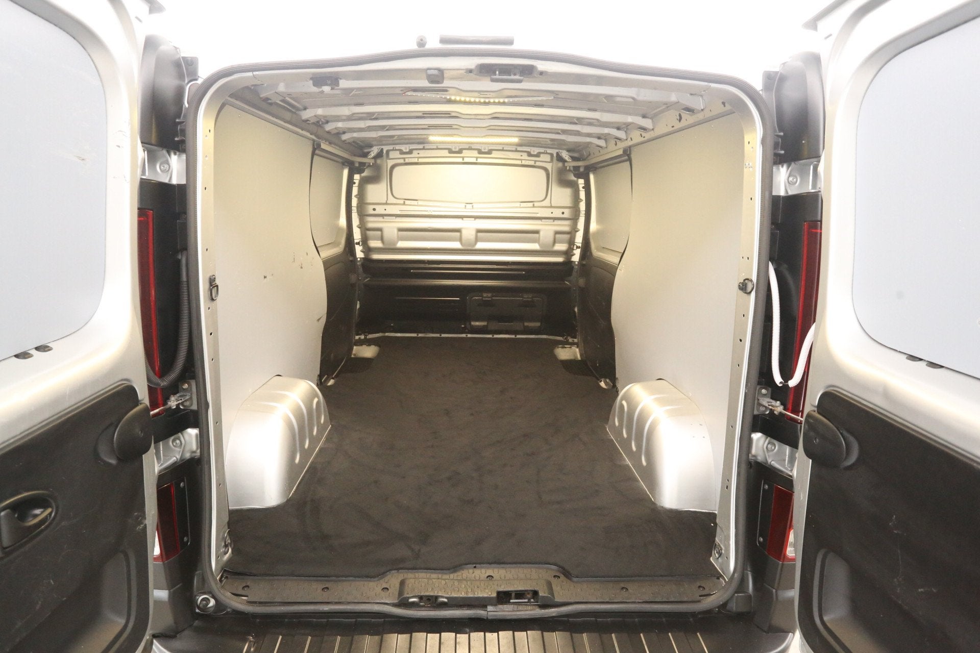 Fiat Talento 2.0 MultiJet 145PK L2H1 | Airco | Cruise | Came, Voorwielaandrijving, 145 pk, Stof, Gebruikt
