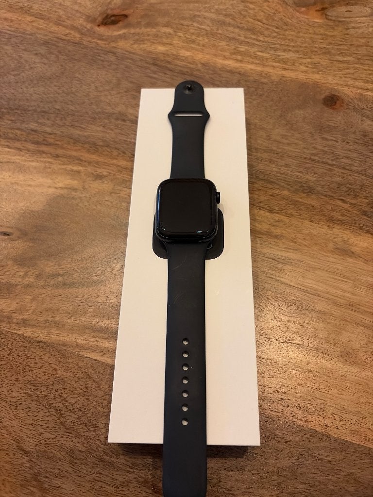 Apple watch SE 3 series gps