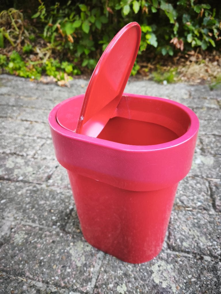 prullenbak (toilet/badkamer) GRATIS AFHALEN, Huis en Inrichting, Woonaccessoires | Prullenbakken, Ophalen, Kunststof, Gebruikt