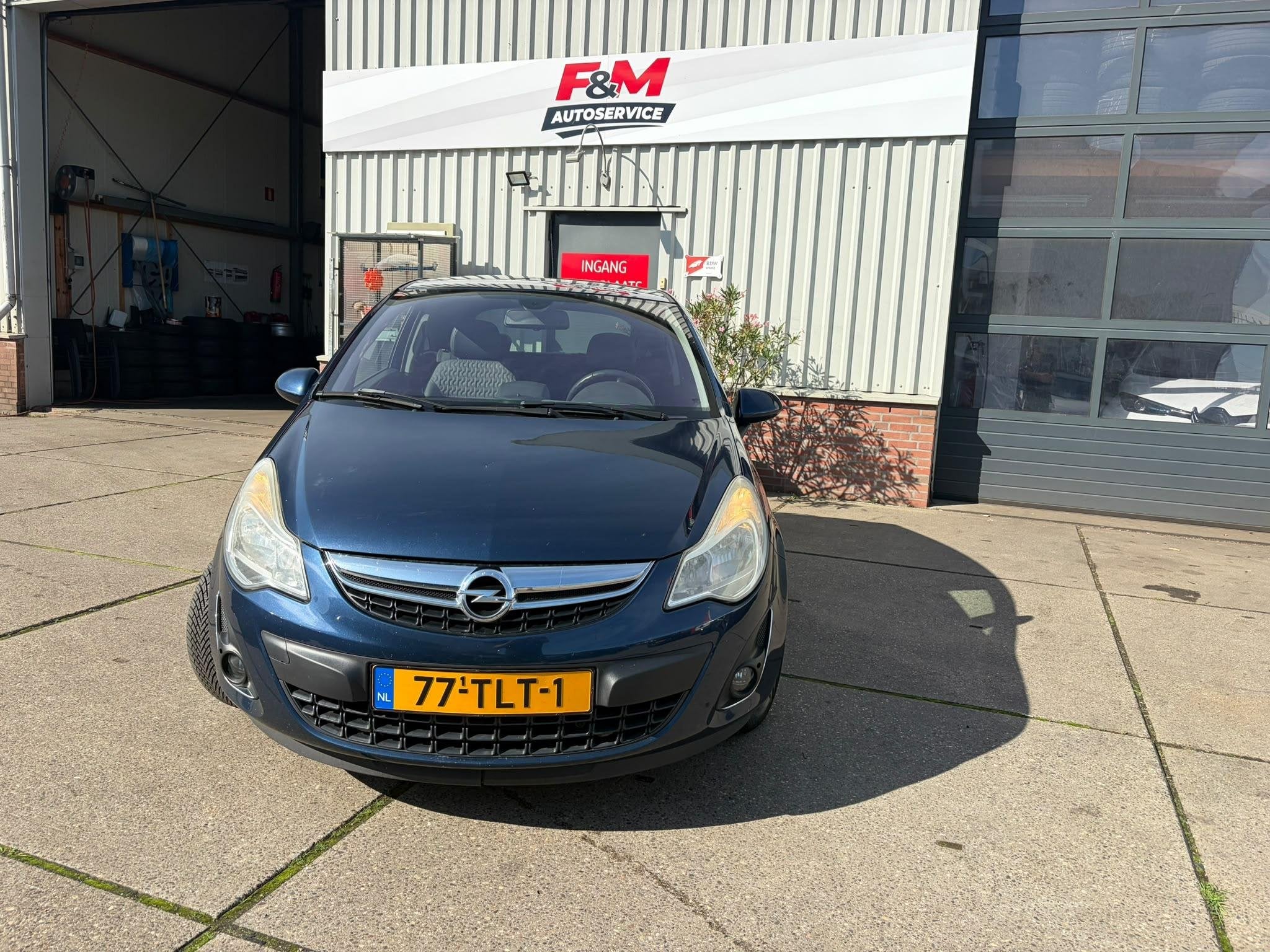 Opel Corsa 1.4-16V Cosmo Clima, cruise, stoel-stuurverwarmin, Voorwielaandrijving, Euro 5, Blauw, Automatische klimaatregeling