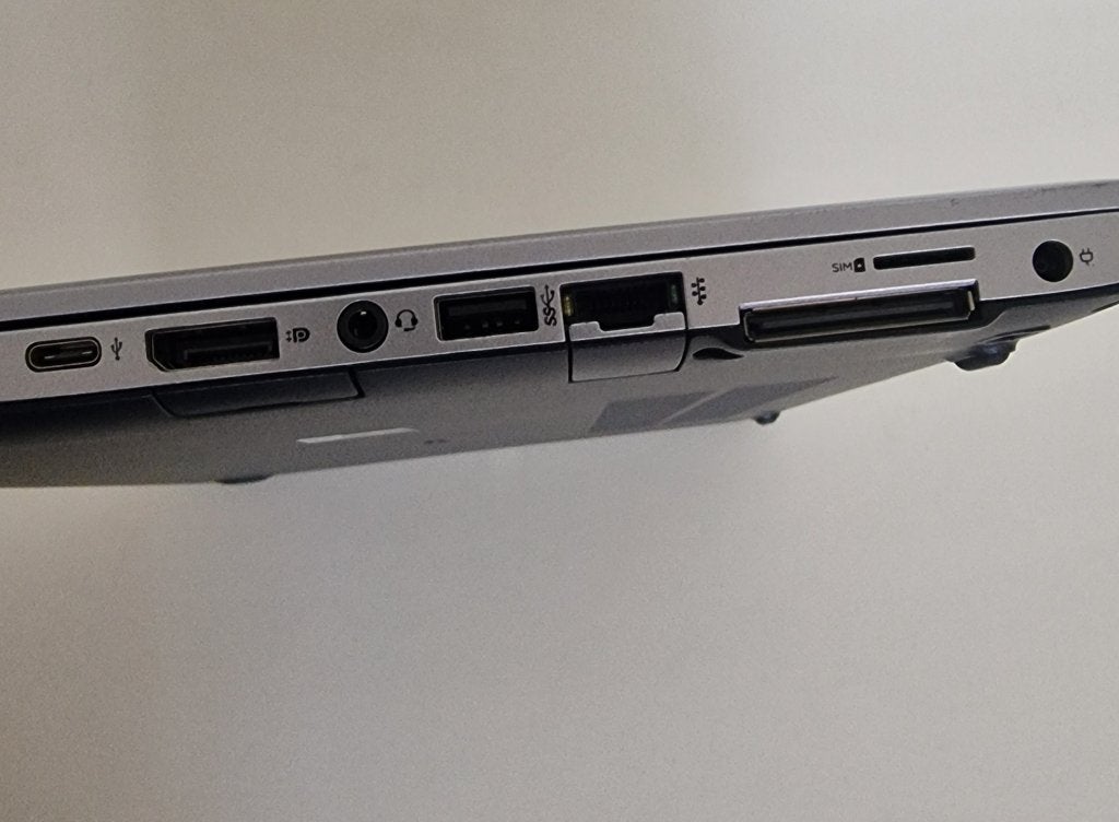 Foto 5 van HP Elitebook Intel Core i5 Windows11 256GB Opslag 16GB RAM