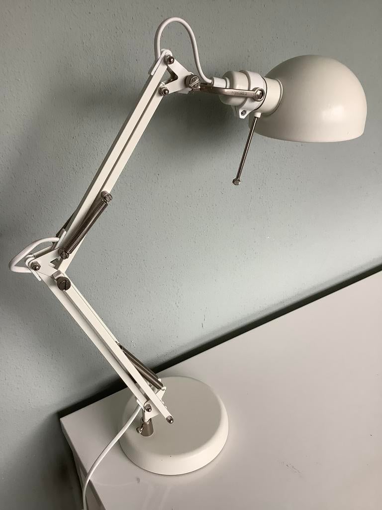 Ikea bureaulamp type A0501 Forsa wit, Ophalen of Verzenden, Gebruikt, 50 tot 75 cm